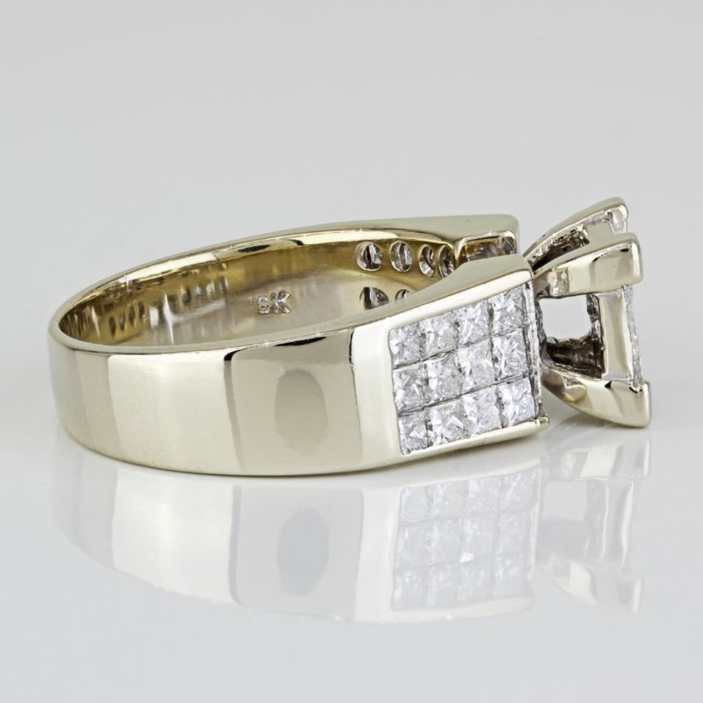 18k Yellow Gold Invisible-Set Princess-Cut Diamond Cocktail / Anniversary Ring - Picture 5 of 6